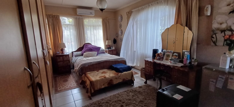 3 Bedroom Property for Sale in Flamwood North West